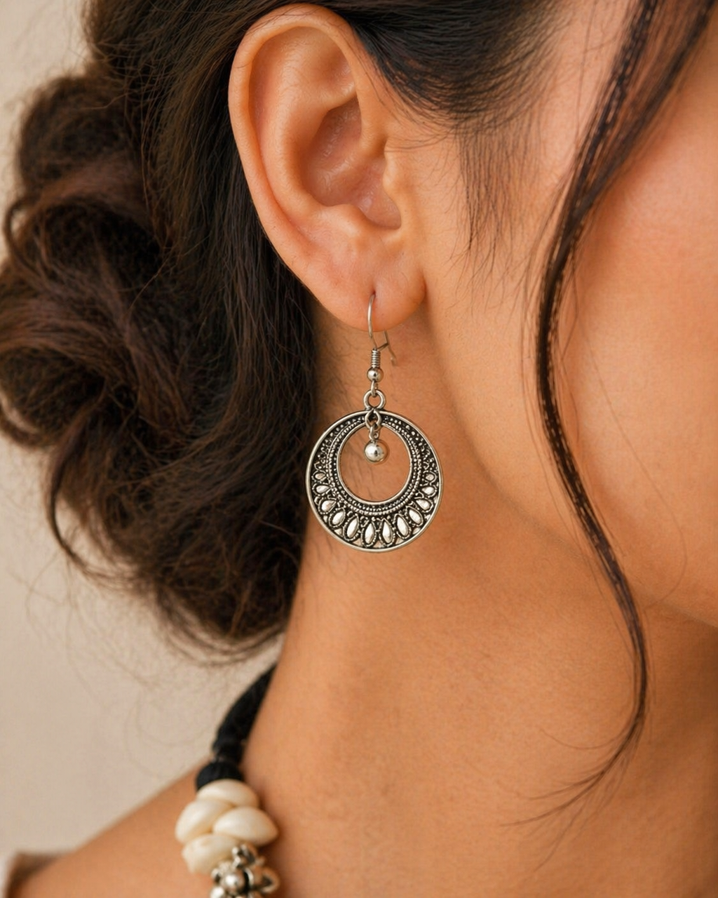 Monochrome Tribal Chic Necklace & Earring Set