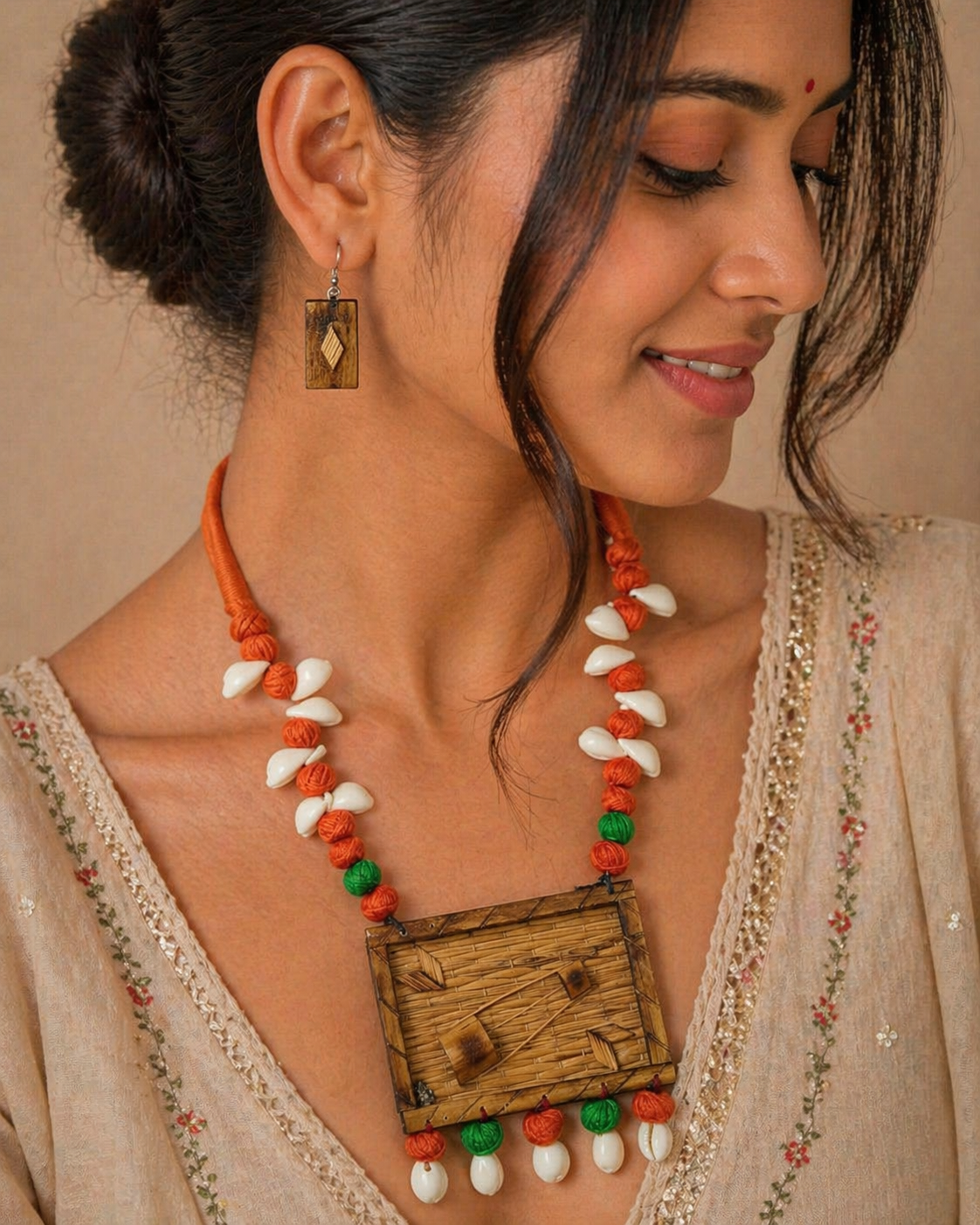 Handcrafted Rustic Wooden Pendant Necklace Set